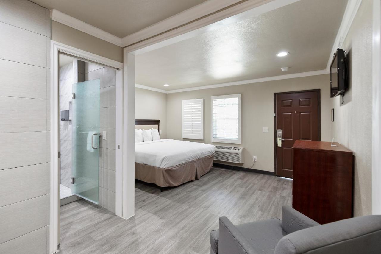 Le Blanc Inn & Suites El Monte Eksteriør billede