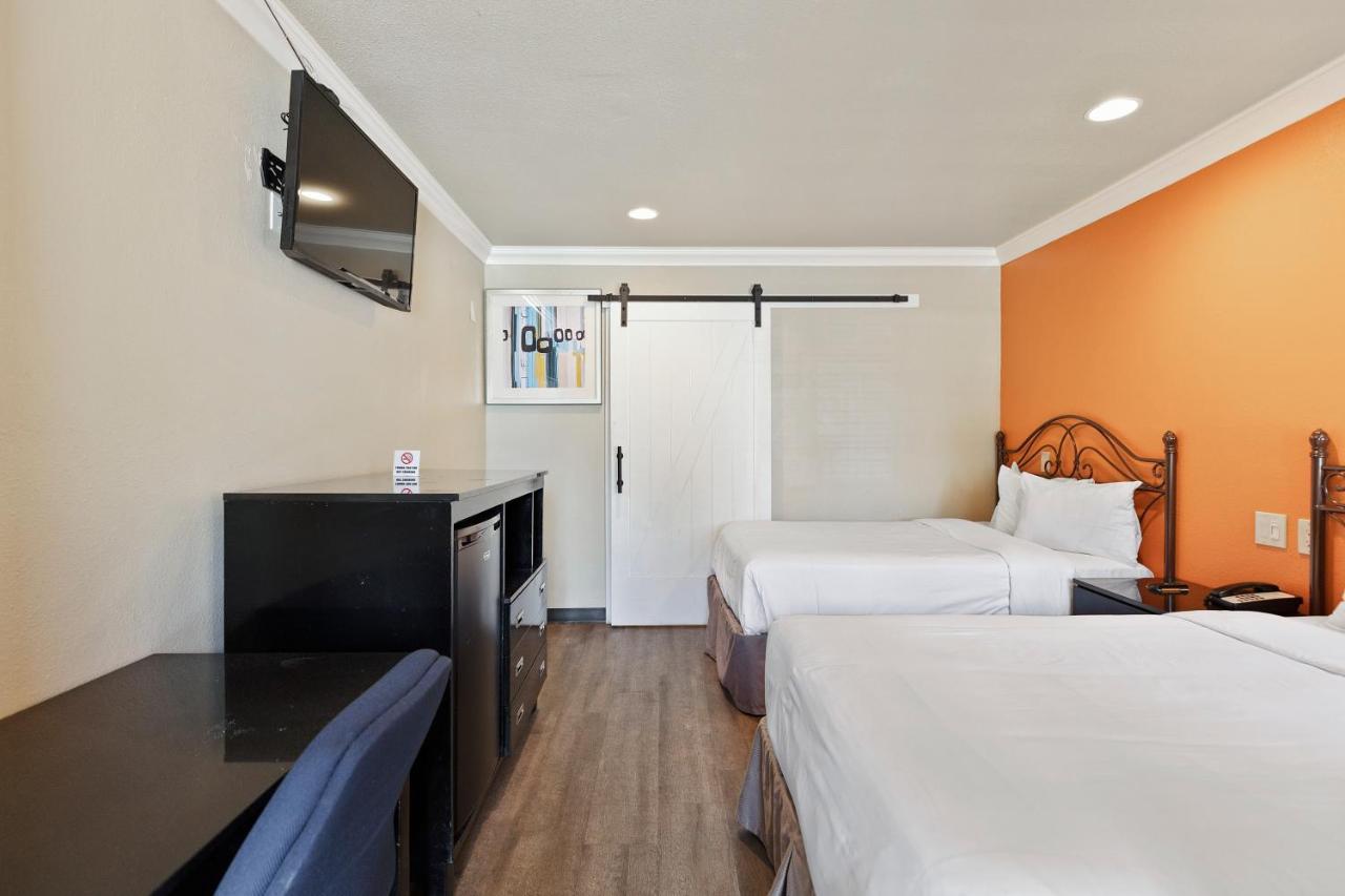 Le Blanc Inn & Suites El Monte Eksteriør billede