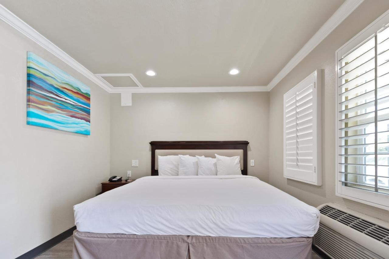 Le Blanc Inn & Suites El Monte Eksteriør billede